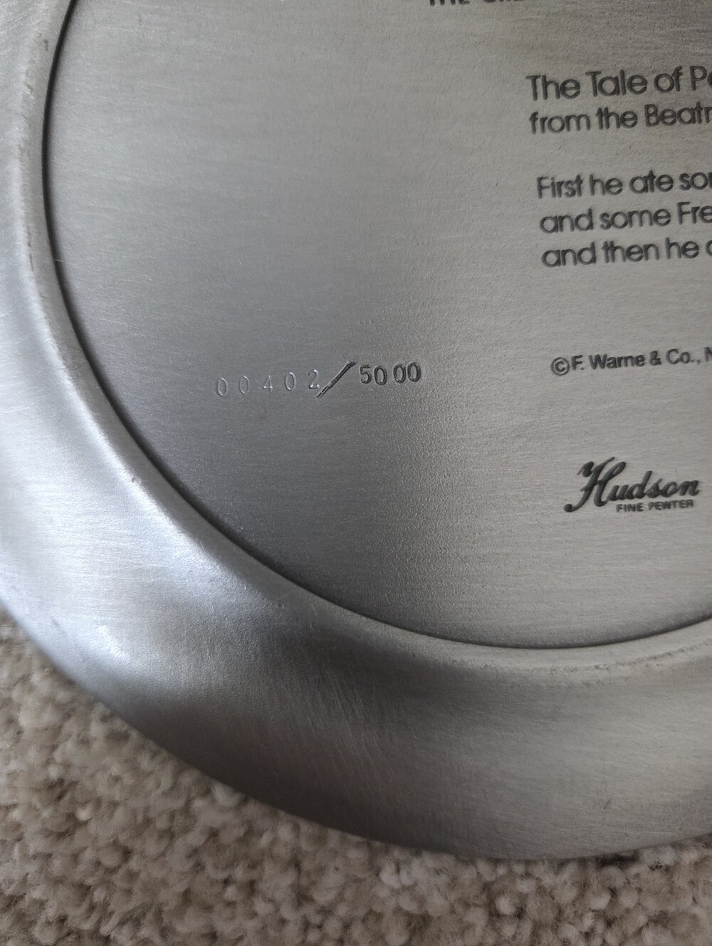 Peter Rabbit Schmid Pewter Plate Numbered - Picture 6 of 8